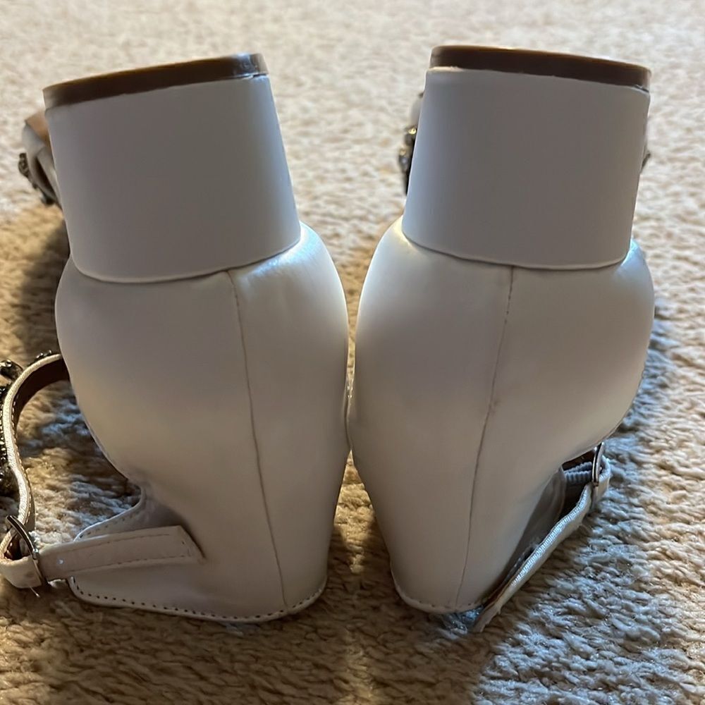 LULUS WOMEN’S SIZE 8.5 ANKLE STRAP HEELS - Picture 6 of 7